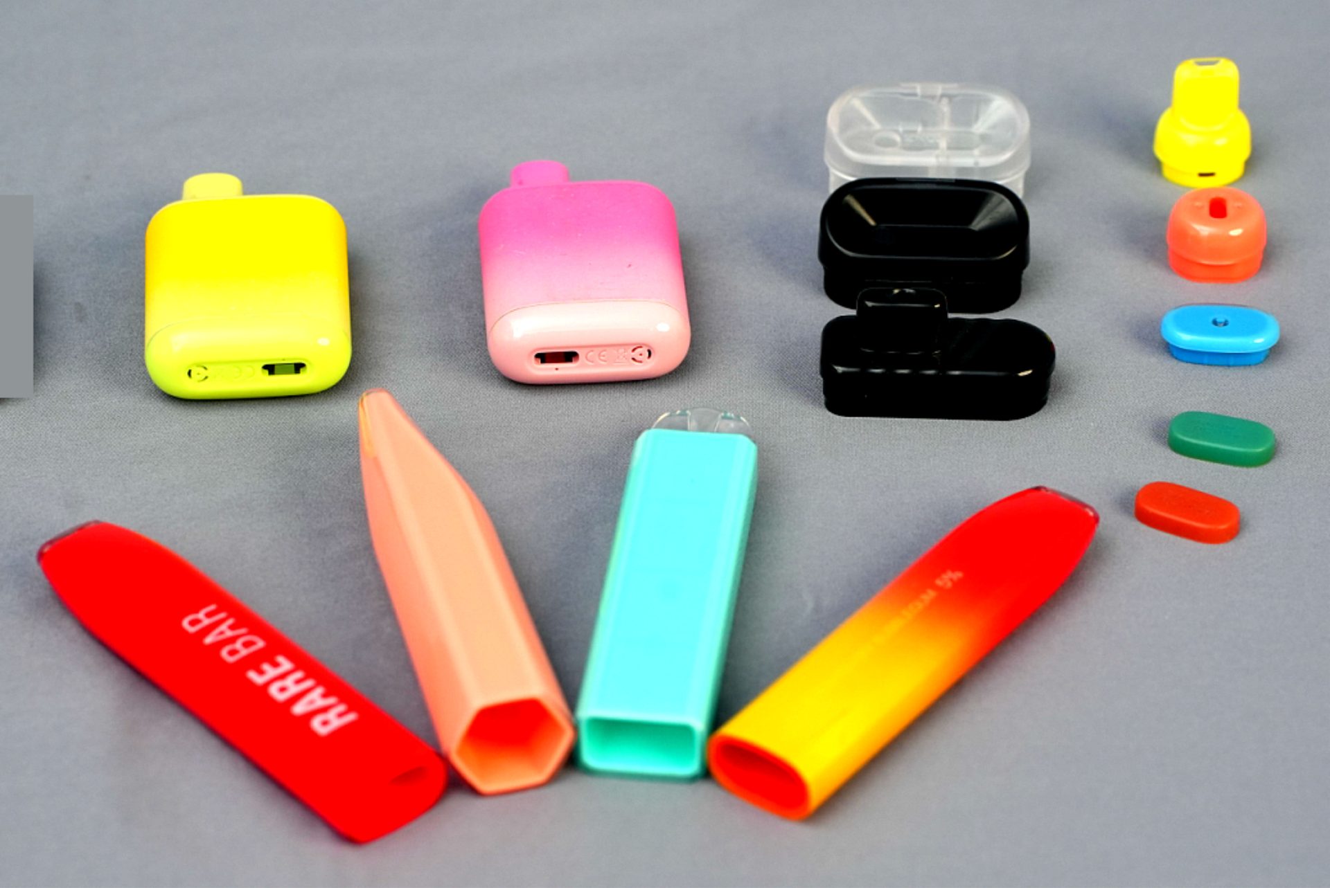 High-precision multi-cavity connector parts